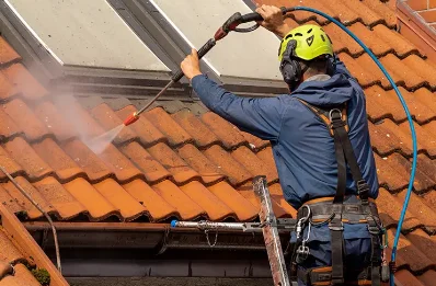 Démoussage et hydrofuge de toiture à Hérouvillette